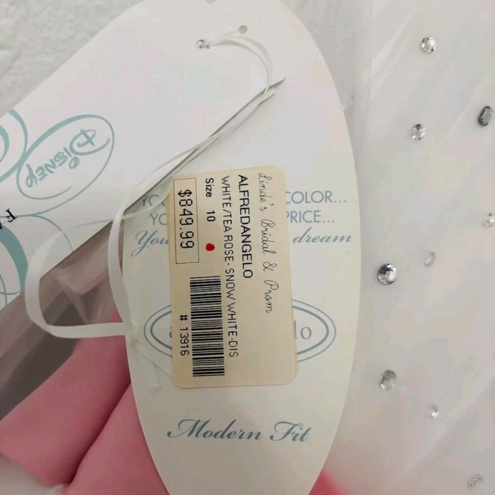 Alfred Angelo Snow White Wedding Dress with Pink Accents size 10 NWT - Picture 6 of 10